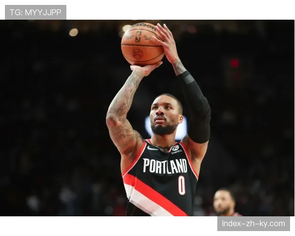 多森姆22分钟贡献5助攻展现替补控卫组织价值