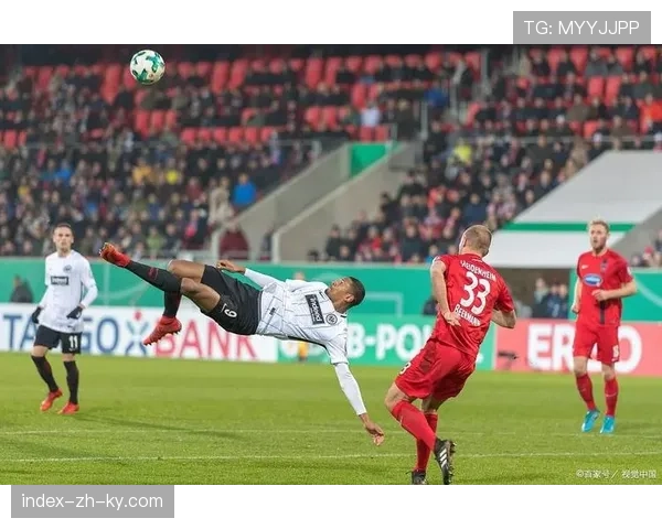 斯图加特战平海登海姆不莱梅，错失巩固排名良机